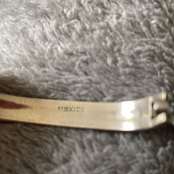 Mexican Sterling Silver bracelet - Picture 2 of 4